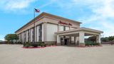 <b>Hampton Inn Marshall Exterior</b>. Images powered by <a href="https://iceportal.shijigroup.com/" title="IcePortal" target="_blank">IcePortal</a>.