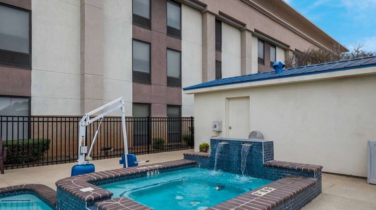 Hampton Inn Marshall Recreation