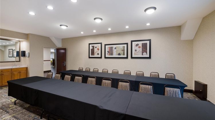 Hampton Inn Marshall Meeting