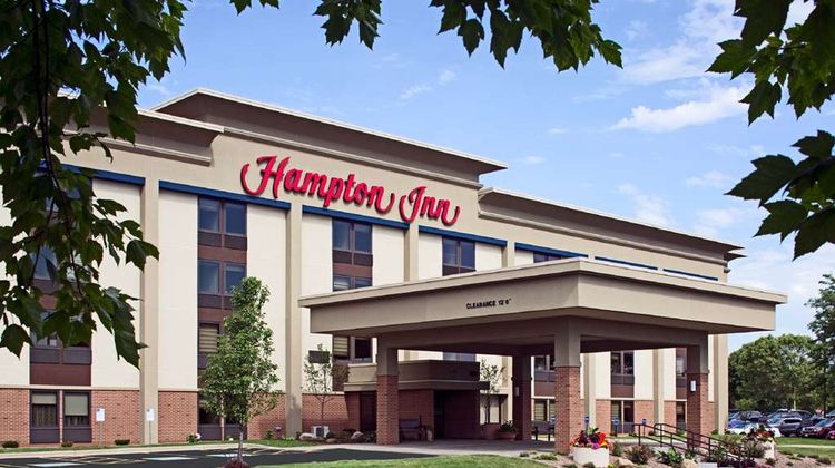 Hampton Inn Madison-East Towne Mall Exterior
