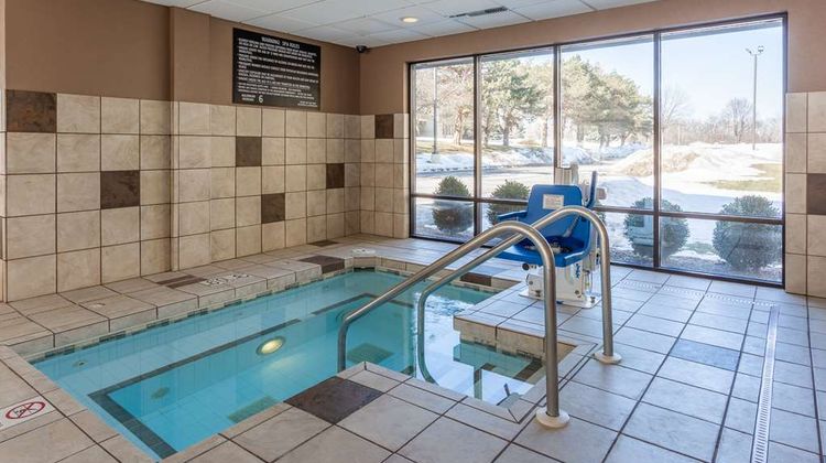 Hampton Inn Madison-East Towne Mall Spa