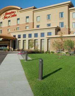 Hampton Inn & Suites Madison West
