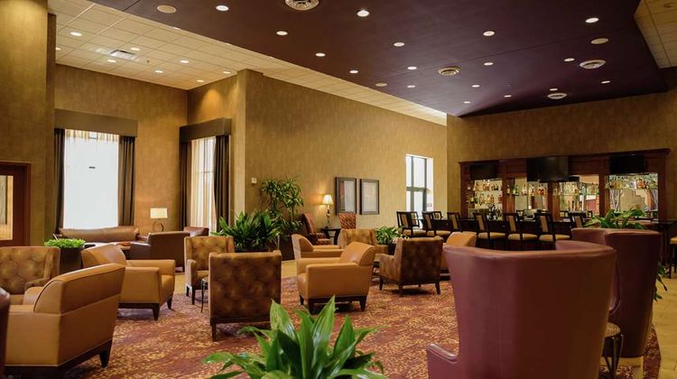 Embassy Suites Minneapolis Brooklyn Ctr Lobby