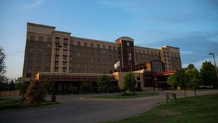 Embassy Suites Minneapolis Brooklyn Ctr
