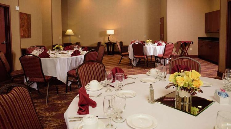 Embassy Suites Minneapolis Brooklyn Ctr Meeting
