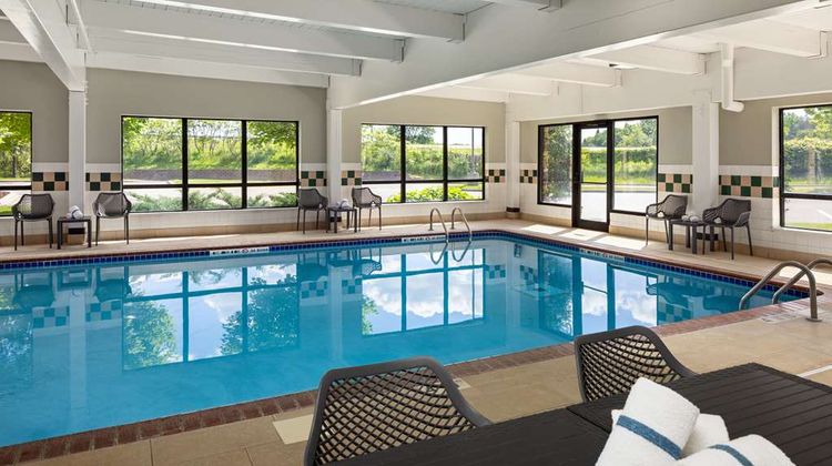 Hampton Inn Maple Grove Pool