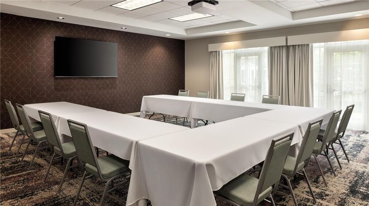 Homewood Suites by Hilton New Brighton Meeting