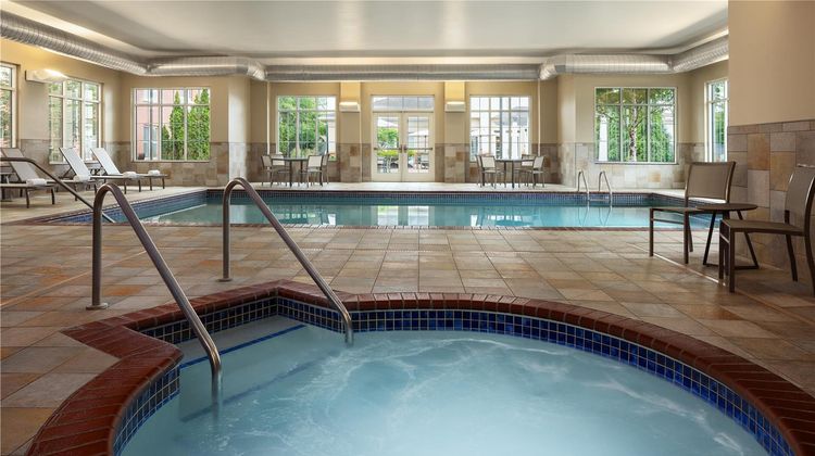 Homewood Suites by Hilton New Brighton Pool