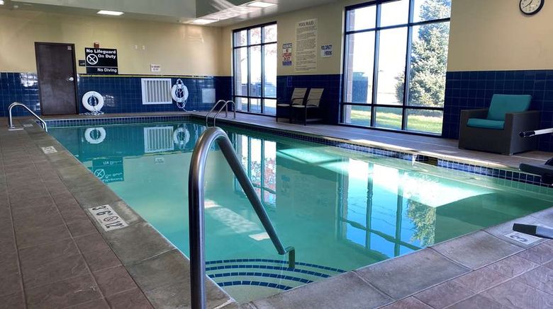 <b>Hampton Inn Minneapolis/Shakopee Pool</b>. Images powered by <a href="https://iceportal.shijigroup.com/" title="IcePortal" target="_blank">IcePortal</a>.