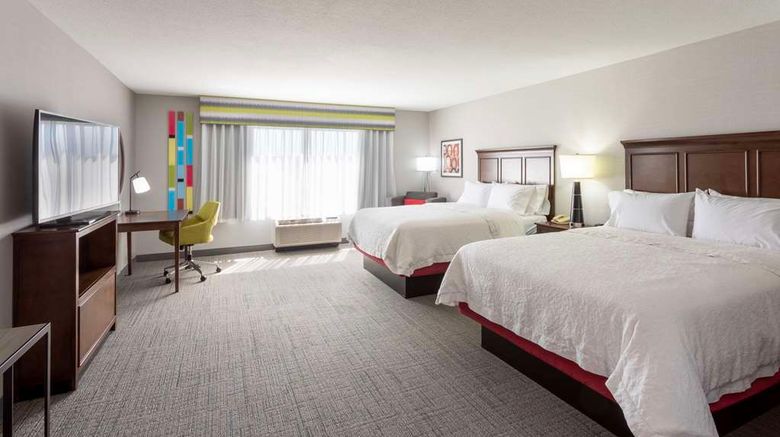 <b>Hampton Inn Minneapolis/Shakopee Room</b>. Images powered by <a href="https://iceportal.shijigroup.com/" title="IcePortal" target="_blank">IcePortal</a>.