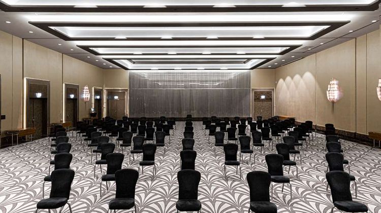 Doubletree By Hilton Hotel Minsk Meeting