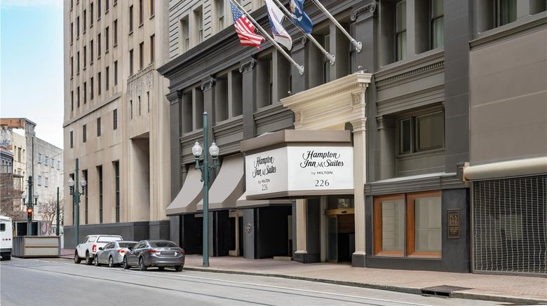 <b>Hampton Inn & Suites Downtown Exterior</b>. Images powered by <a href="https://iceportal.shijigroup.com/" title="IcePortal" target="_blank">IcePortal</a>.