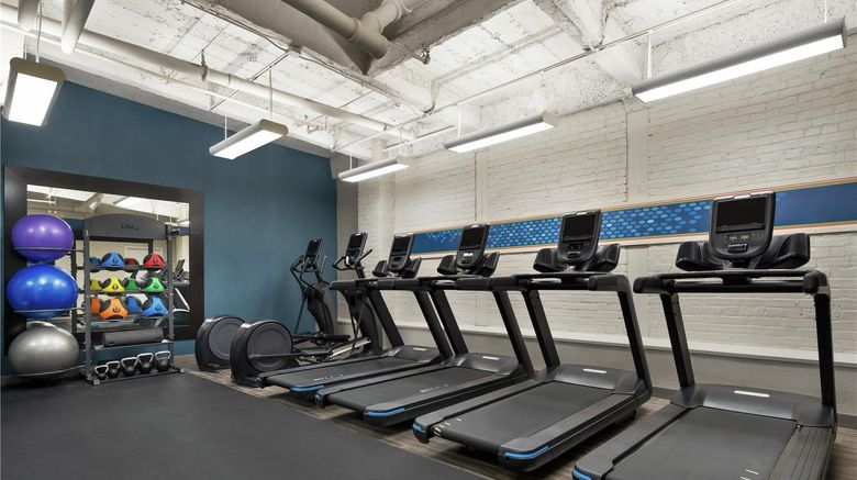 <b>Hampton Inn & Suites Downtown Health</b>. Images powered by <a href="https://iceportal.shijigroup.com/" title="IcePortal" target="_blank">IcePortal</a>.