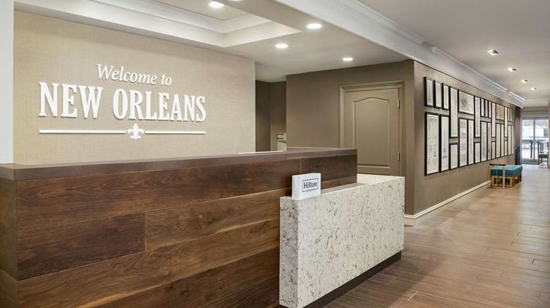<b>Hampton Inn New Orleans-St Charles Ave Lobby</b>. Images powered by <a href="https://iceportal.shijigroup.com/" title="IcePortal" target="_blank">IcePortal</a>.