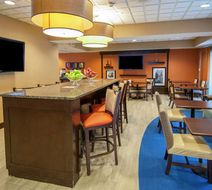 Hampton Inn Metairie Lobby