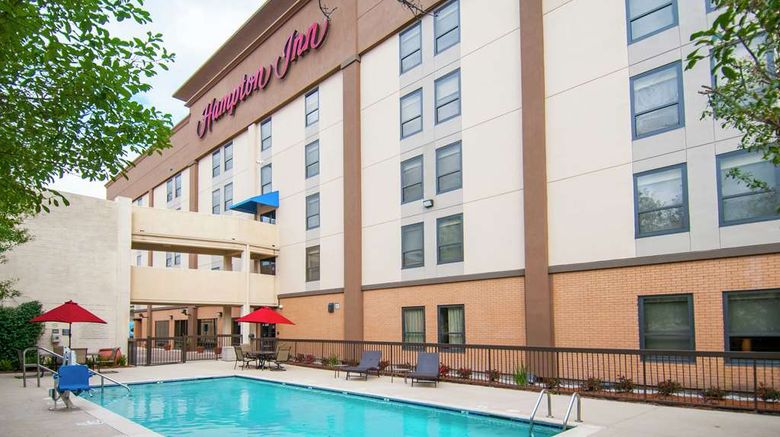 <b>Hampton Inn Metairie Pool</b>. Images powered by <a href="https://iceportal.shijigroup.com/" title="IcePortal" target="_blank">IcePortal</a>.