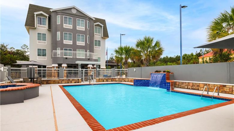<b>Homewood Suites by Hilton - Slidell Pool</b>. Images powered by <a href="https://iceportal.shijigroup.com/" title="IcePortal" target="_blank">IcePortal</a>.