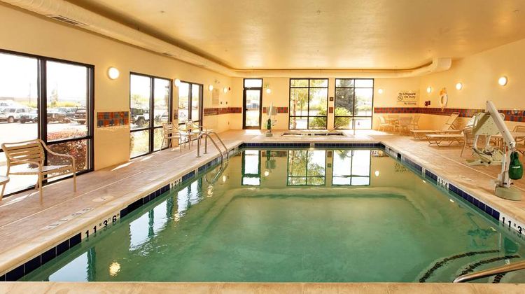 Hampton Inn Montrose Pool