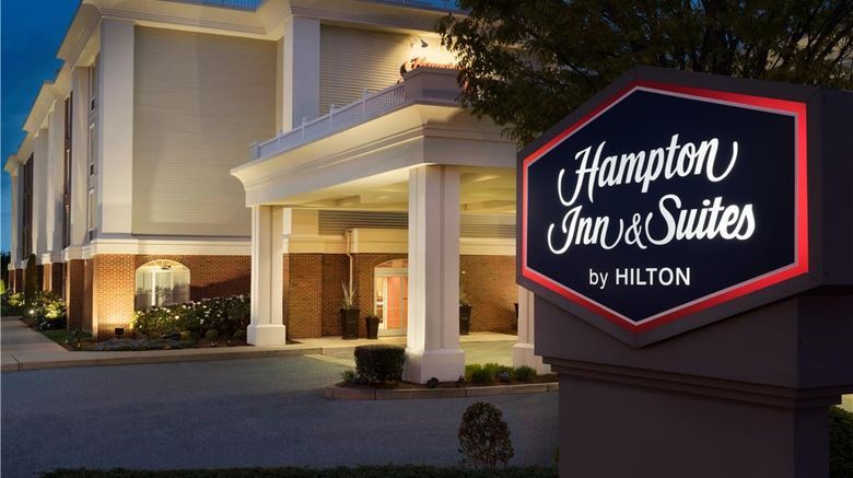 <b>Hampton Inn & Suites-Newport/Middletown Exterior</b>. Images powered by <a href="https://iceportal.shijigroup.com/" title="IcePortal" target="_blank">IcePortal</a>.