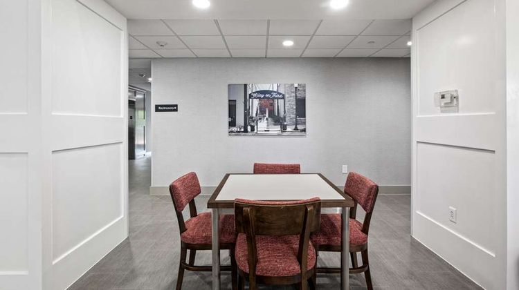 Hampton Inn & Suites Mt Pleasant Lobby