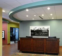 Hampton Inn Martinsville Lobby