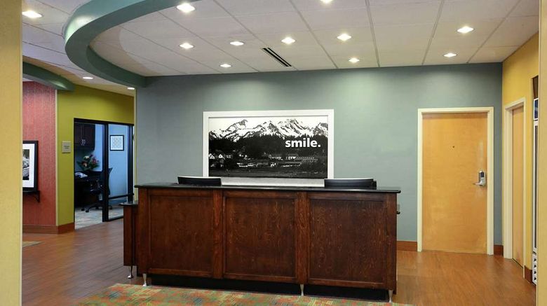 <b>Hampton Inn Martinsville Lobby</b>. Images powered by <a href="https://iceportal.shijigroup.com/" title="IcePortal" target="_blank">IcePortal</a>.