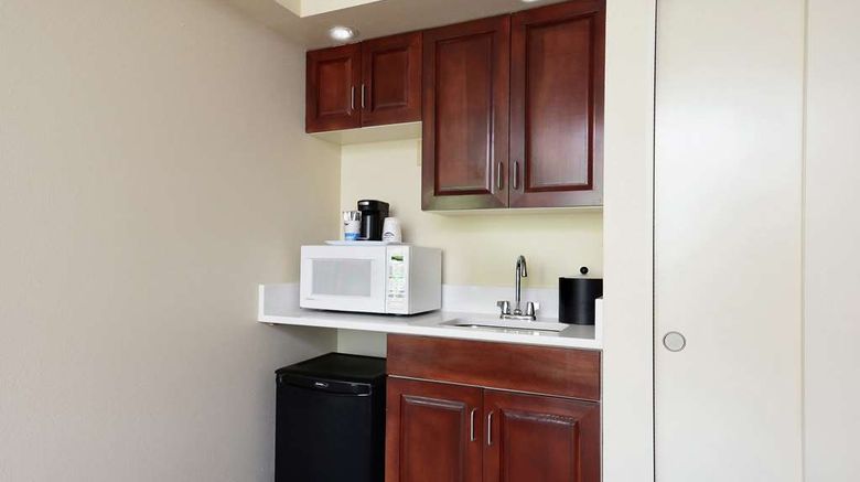 <b>Hampton Inn Martinsville Other</b>. Images powered by <a href="https://iceportal.shijigroup.com/" title="IcePortal" target="_blank">IcePortal</a>.