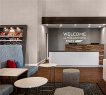 Hampton Inn Morristown Lobby