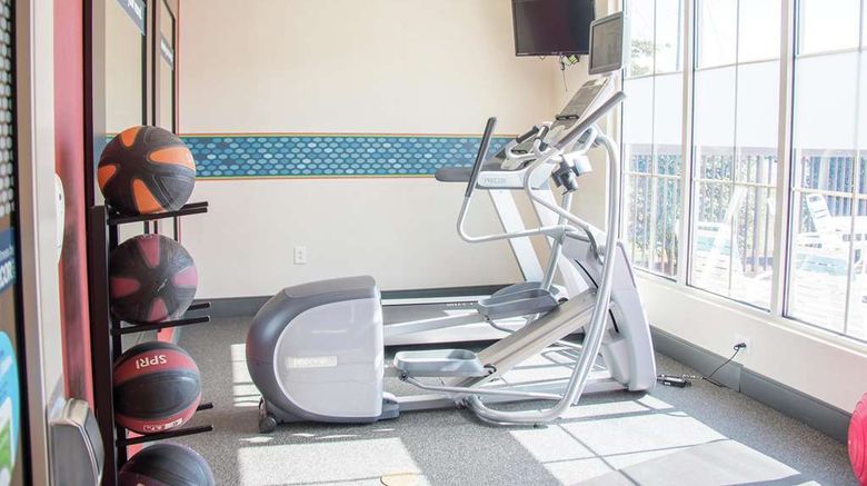 <b>Hampton Inn Murphy Health</b>. Images powered by <a href="https://iceportal.shijigroup.com/" title="IcePortal" target="_blank">IcePortal</a>.