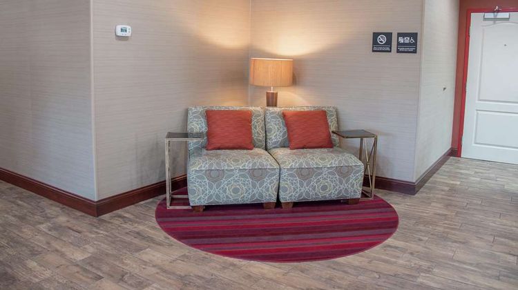 Hampton Inn Murphy Lobby