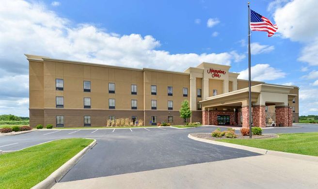 Hampton Inn - Muscatine Exterior