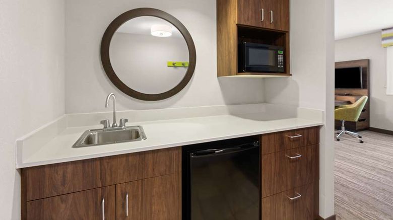 <b>Hampton Inn & Suites Burlington Other</b>. Images powered by <a href="https://iceportal.shijigroup.com/" title="IcePortal" target="_blank">IcePortal</a>.
