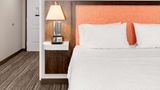 Hampton Inn & Suites Burlington Room