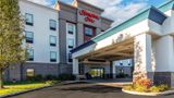 <b>Hampton Inn Middletown Exterior</b>. Images powered by <a href="https://iceportal.shijigroup.com/" title="IcePortal" target="_blank">IcePortal</a>.