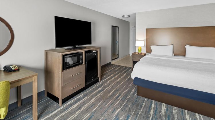 Hampton Inn Middletown Room