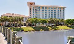 Hampton Inn Broadway at The Beach