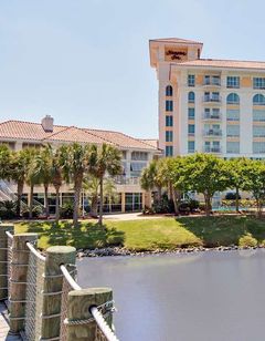 Hampton Inn Broadway at The Beach