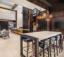 Hilton Grand Vacations Club Ocean 22 Lobby