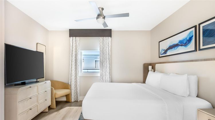 Hilton Grand Vacations Club Ocean 22 Room