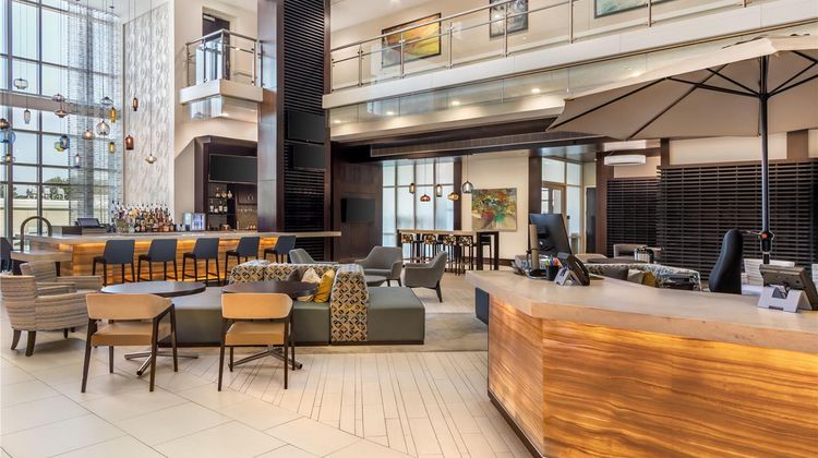 Hilton Grand Vacations Club Ocean 22 Restaurant