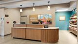 <b>Hampton Inn & Suites New Braunfels Lobby</b>. Images powered by <a href="https://iceportal.shijigroup.com/" title="IcePortal" target="_blank">IcePortal</a>.