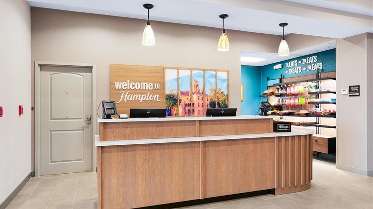 Hampton Inn & Suites New Braunfels Lobby