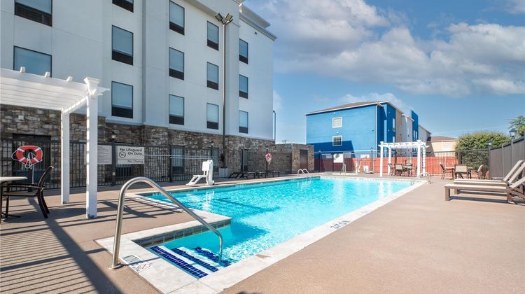 Hampton Inn & Suites New Braunfels Pool