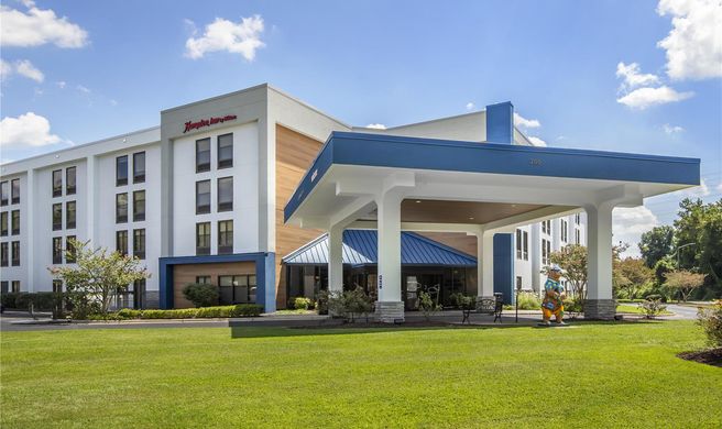 Hampton Inn New Bern Exterior