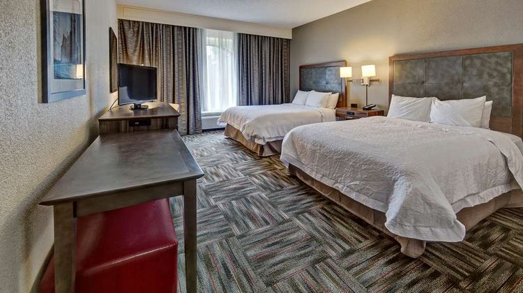 Hampton Inn Newbery-Opera House Room