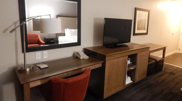 Hampton Inn Heath-Newark Room