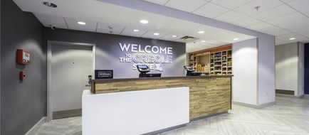 Hampton Inn and Suites New Iberia Lobby
