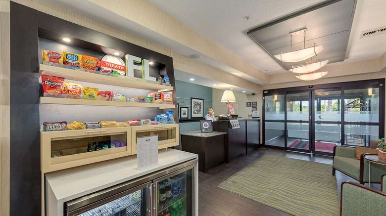 <b>Hampton Inn Niceville Eglin AFB Restaurant</b>. Images powered by <a href="https://iceportal.shijigroup.com/" title="IcePortal" target="_blank">IcePortal</a>.
