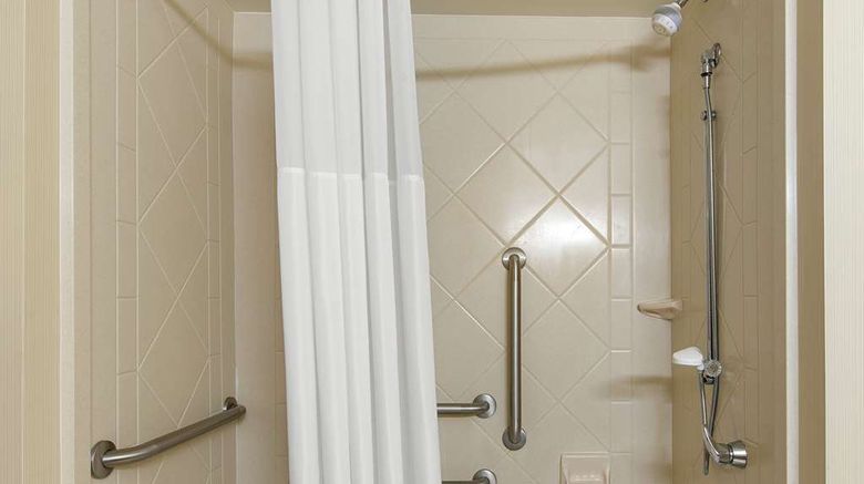 <b>Hampton Inn & Suites North Conway Room</b>. Images powered by <a href="https://iceportal.shijigroup.com/" title="IcePortal" target="_blank">IcePortal</a>.