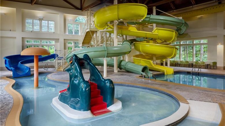 <b>Hampton Inn & Suites North Conway Pool</b>. Images powered by <a href="https://iceportal.shijigroup.com/" title="IcePortal" target="_blank">IcePortal</a>.